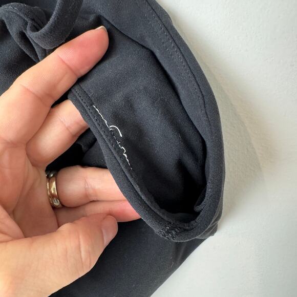 Athleta Black Caged Back Conscious Strappy Crop Bra - Size Medium - Picture 7 of 7